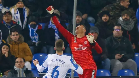 El guardameta tico fue protagonista en la parte final del partido para sellar el pase de ronda