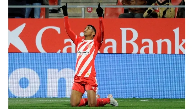 El atacante catracho se beneficiaría con la salida del uruguayo Stuani al Barcelona