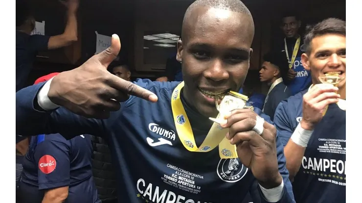 El atacante catracho se despide del Motagua como máximo goleador histórico del club azul
