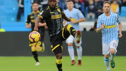 El atacante tico tuvo menos de 10 minutos en cancha este sábado frente a Chievo Verona