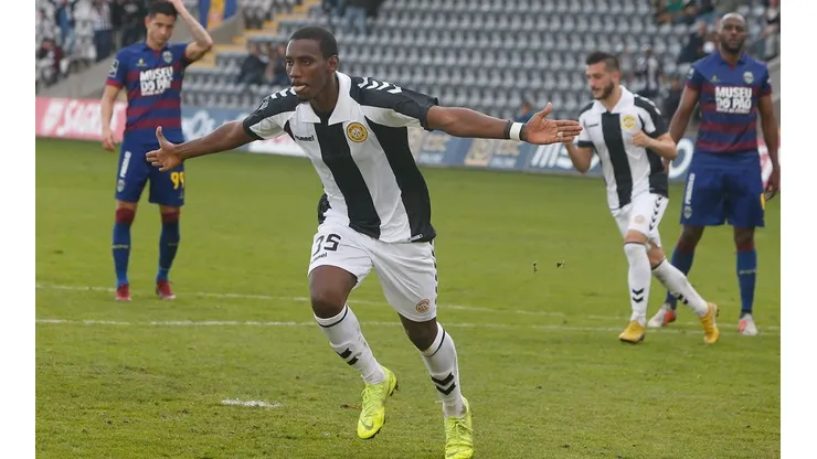 El atacante catracho llegó a siete goles y ya superó su producción de la pasada temporada