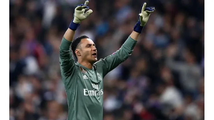 El técnico español del Arsenal desea fichar a Navas para blindar su portería