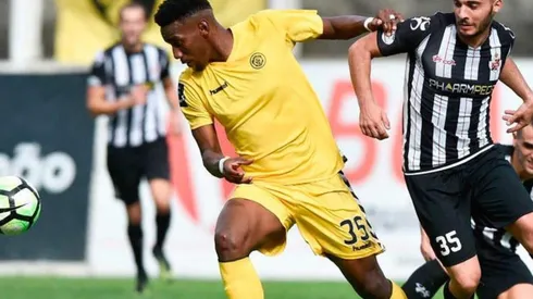 El atacante catracho disputó todo el partido y fue amonestado antes del final