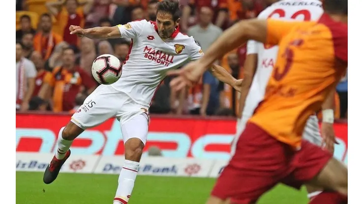 Borges estuvo posicionado como un atípico volante ofensivo ante Sivasspor