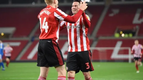 Oviedo volvió y dio el pase para el disparo que terminó en el gol en contra de Daniel Jones