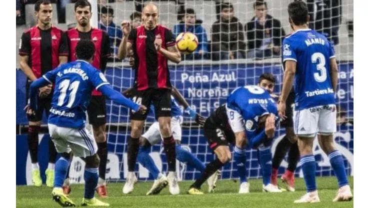 Yoel Bárcenas consiguió su tercer gol con Oviedo en esta temporada