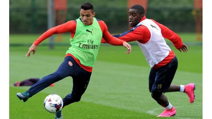 El astro chileno y el costarricense fueron buenos compañeros durante un par de temporadas en Arsenal