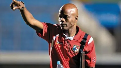 El ex internacional canalero ya dirigió a la selección entre 2010 y 2013 sin éxito