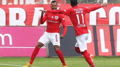 Pineda dio ahora su primera asistencia de la temporada para el gol de Fernando