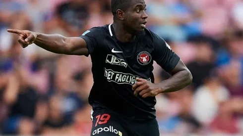 El atacante tico disputó los últimos 15 minutos del triunfo en casa