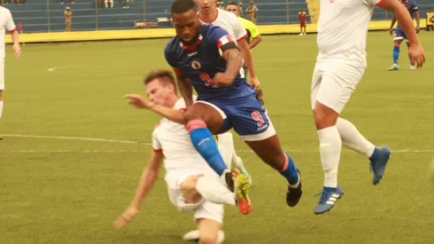 Haití comanda la clasificación con su rotunda goleada a Sint Maarten