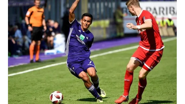 El hondureño jugó en defensa con Anderlecht y finalmente festejó