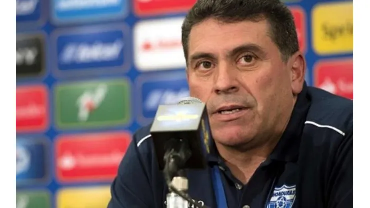 El colombiano es pretendido por tres federaciones centroamericanas, a Honduras la llevó a Brasil 2014