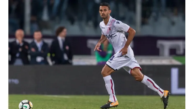 González fue pieza clave defensiva de los rossoblú en la primera parte