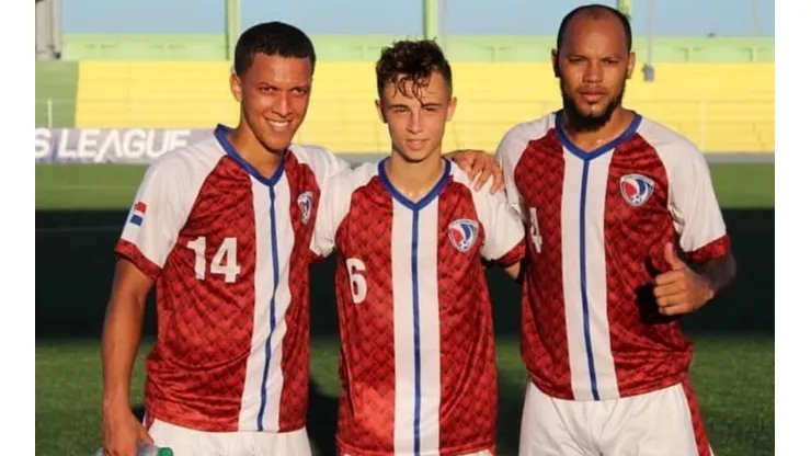 Domingo Peralta (derecha), Carlos Heredia (centro) y Jean Carlos López (izquierda) anotaron los tantos dominicanos