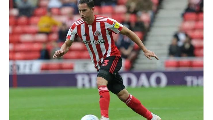 El lateral de Sunderland ahora buscará protagonismo con la Tricolor en Asia