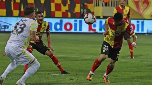 El volante costarricense siempre tuvo una excelente ubicación sobre el campo y fue destacado