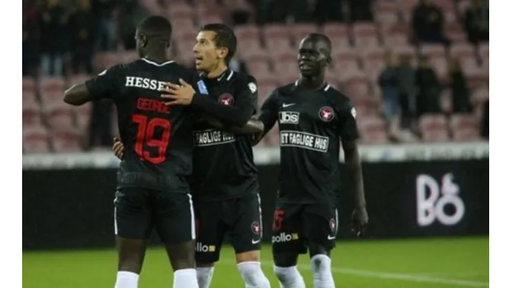 George concretó el tercer tanto de la goleada con una jugada vertiginosa