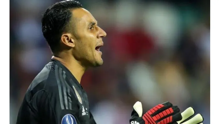 El portero costarricense estaría a la espera de la decisión de Lopetegui