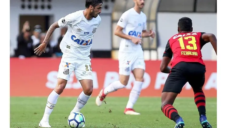 Al costarricense solo le faltaría la Copa Sudamericana tras jugar la Europa League