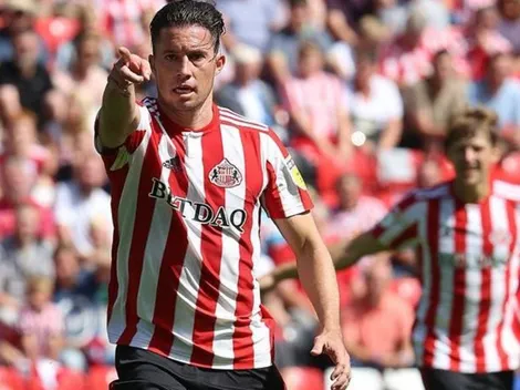 Bryan Oviedo dio dos asistencias y guió triunfo de Sunderland