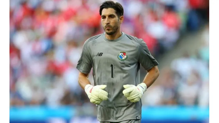 El portero panameño se enfocará en su club Dínamo de Bucarest en Rumania