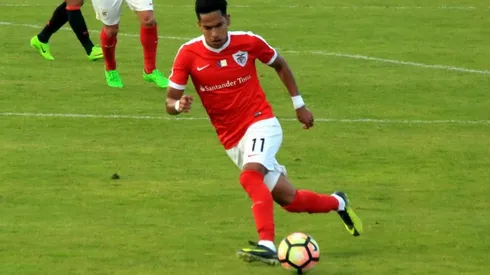 El hábil volante cuscatleco marcó dos tantos en la pretemporada de Santa Clara