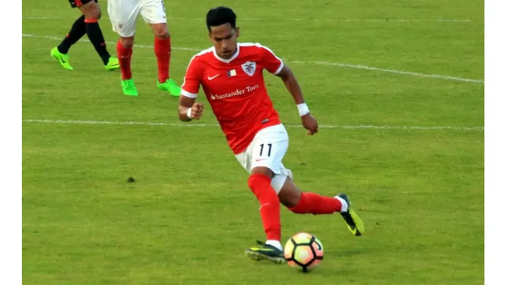 El hábil volante cuscatleco marcó dos tantos en la pretemporada de Santa Clara