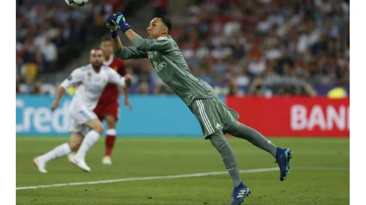 El portero costarricense compartiría el arco merengue con el belga Courtois