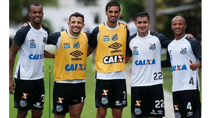 El Capi posó junto a los suramericanos Copete, Cittadini, González y Sánchez