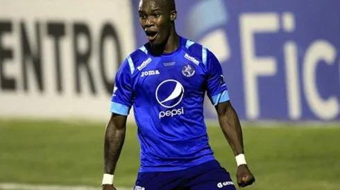 Castillo prometió volver a Motagua para marcar su gol 100 con los azules