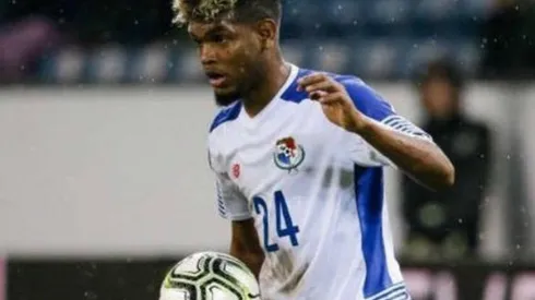 Su asistencia para el gol panameño a los ingleses despertó el interés de clubes europeos