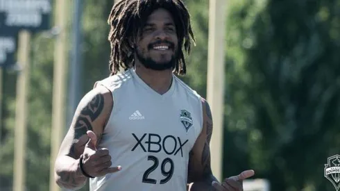 Román Torres regresó a los entrenamientos del Sounders y espera reaparecer en la próxima fecha