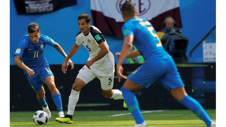 Borges aprovechó las vacaciones tras el mundial para asegurar su futuro en Alavés