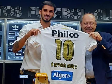 Bryan Ruiz: "10 en Santos sólo hay uno"