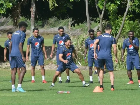 Brayan Velásquez apareció en prácticas de Motagua