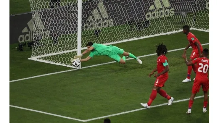 Jaime Penedo resaltó en su último partido con la selección panameña