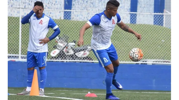 El club albo salvadoreño recibirá el domingo a su vecino Municipal