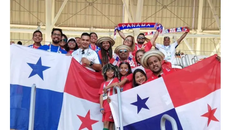Los canaleros nunca abandonaron a su selección en su estreno en mundiales