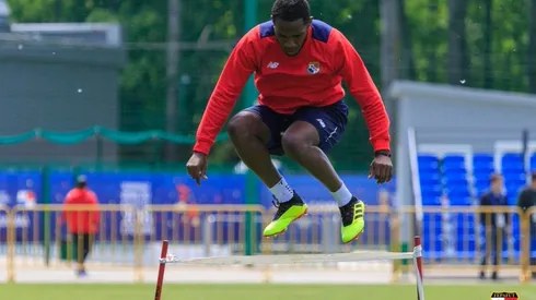 "El Puma" Rodríguez trabajó a la par de sus compañeros en la primera sesión del viernes