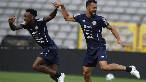 El seleccionador de los belgas comparó el colectivo de ticos y canaleños de cara a sus duelos