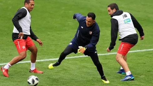 Los Ticos ya están en Bélgica donde jugaran un amistoso con el cuadro local