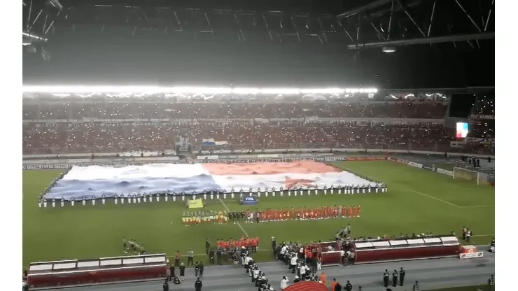 ¡Emocionante! Así se cantó el himno patrio panameño en el Rommel Fernández
