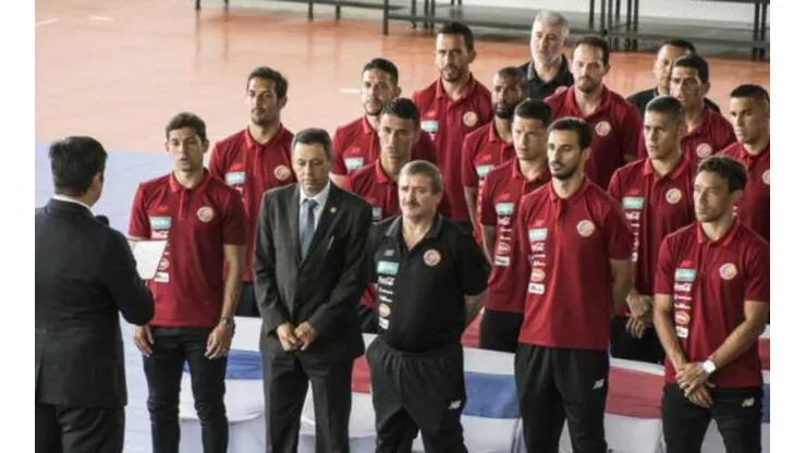 El presidente de Costa Rica juramento al seleccionado Tico para su ida a su segundo mundial consecutivo