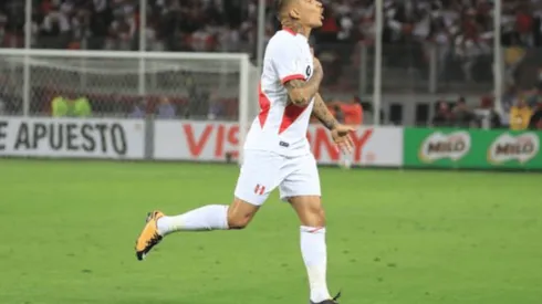 ¡Los mundialistas unidos por Paolo Guerrero!
