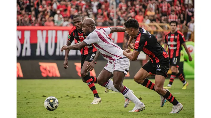 "Cobarde": Saprissa expone como nunca a Alajuelense