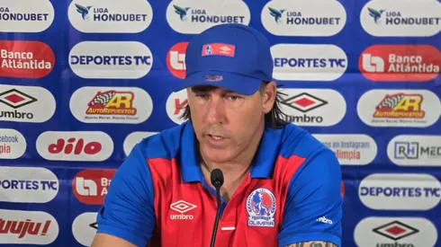 ¡Autocrítico! El asistente técnico de Pedro Troglio señala sin filtro los errores que ha cometido Olimpia