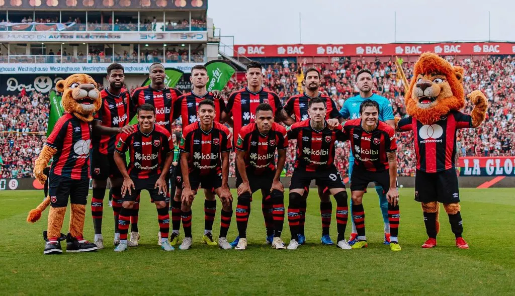 Alajuelense reaccionó en el complemento (LDA).