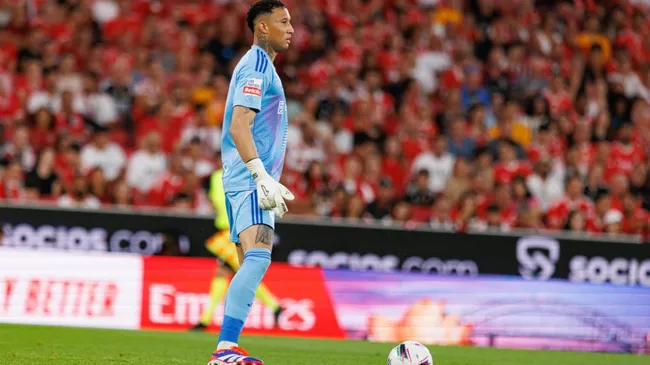 El juego con los pies es la gran debilidad de Patrick Sequeira. (IMAGO)