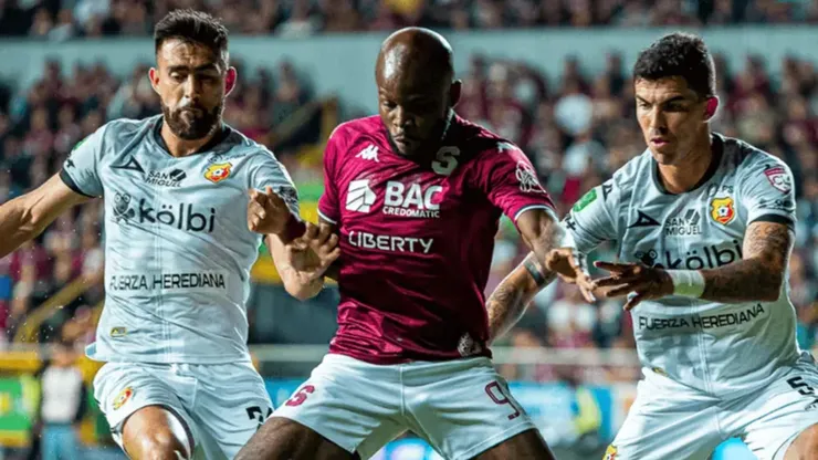 El fallo que perjudica a Saprissa y Herediano